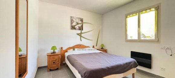 Villa de 4 dormitorios en Ruoms, France No. 303074 8