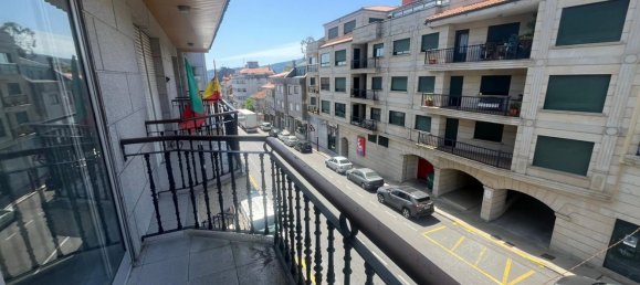 4 bedrooms Apartment in A Caniza, Spain No. 178045 4