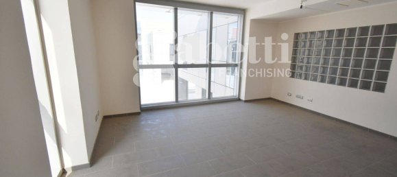 2 rooms Office in Olbia, Italy No. 338365 6