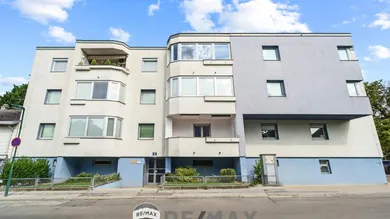 Квартира с 4 комнатами в Мёдлинг, Австрия № 226165