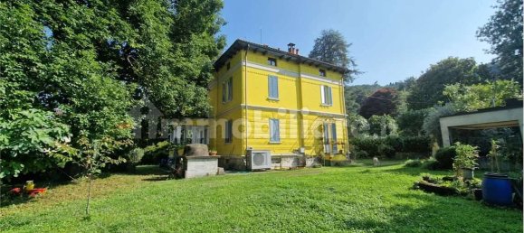 3 Schlafzimmer Villa in Stresa, Italy, Nr. 66710 7