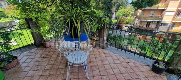 3 Schlafzimmer Villa in Stresa, Italy, Nr. 66710 17