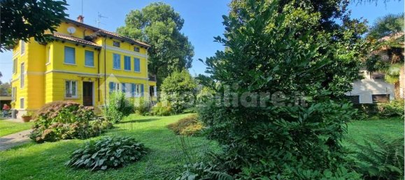 3 Schlafzimmer Villa in Stresa, Italy, Nr. 66710 9