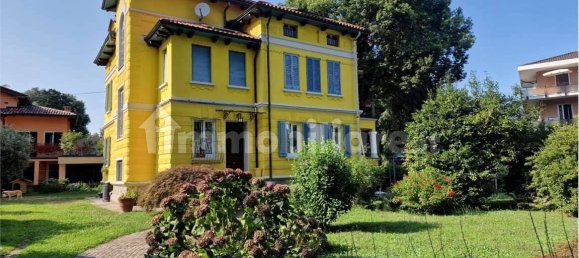 3 Schlafzimmer Villa in Stresa, Italy, Nr. 66710 3