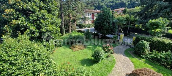 3 Schlafzimmer Villa in Stresa, Italy, Nr. 66710 33