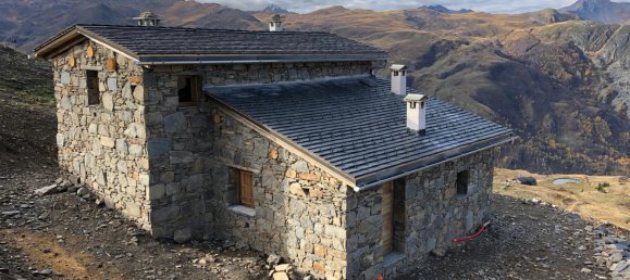 Imóvel comercial de 3 divisões em Les Belleville, France N.º 168 3