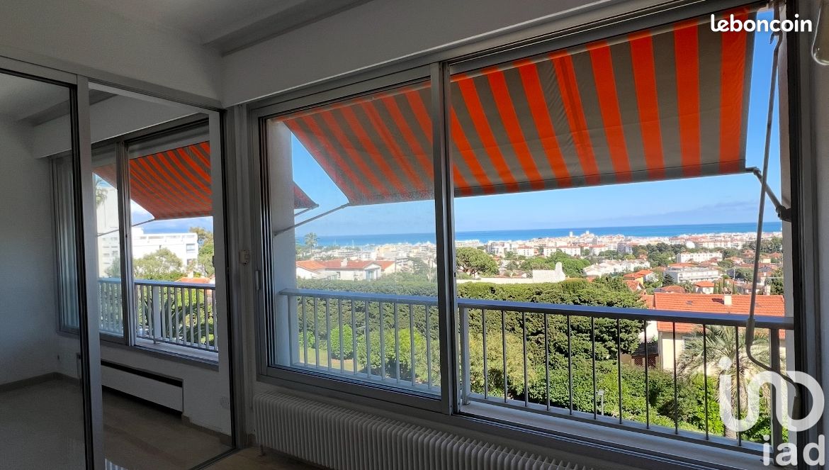 1 bedroom Apartment in Antibes, France No. 321932