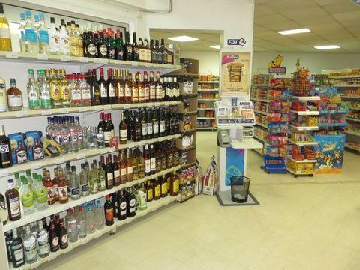  مكتب في Royan, France 157متر مربع رقم 19647