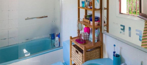 4 bedrooms Villa in Malaga, Spain No. 176212 6