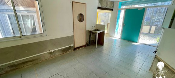 Коммерческая недвижимость с 1 спальней в Нант, Франция № 100960 2