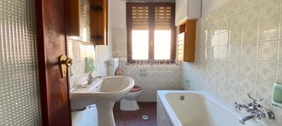 2 bedrooms Apartment in Corio, Italy No. 96063 5