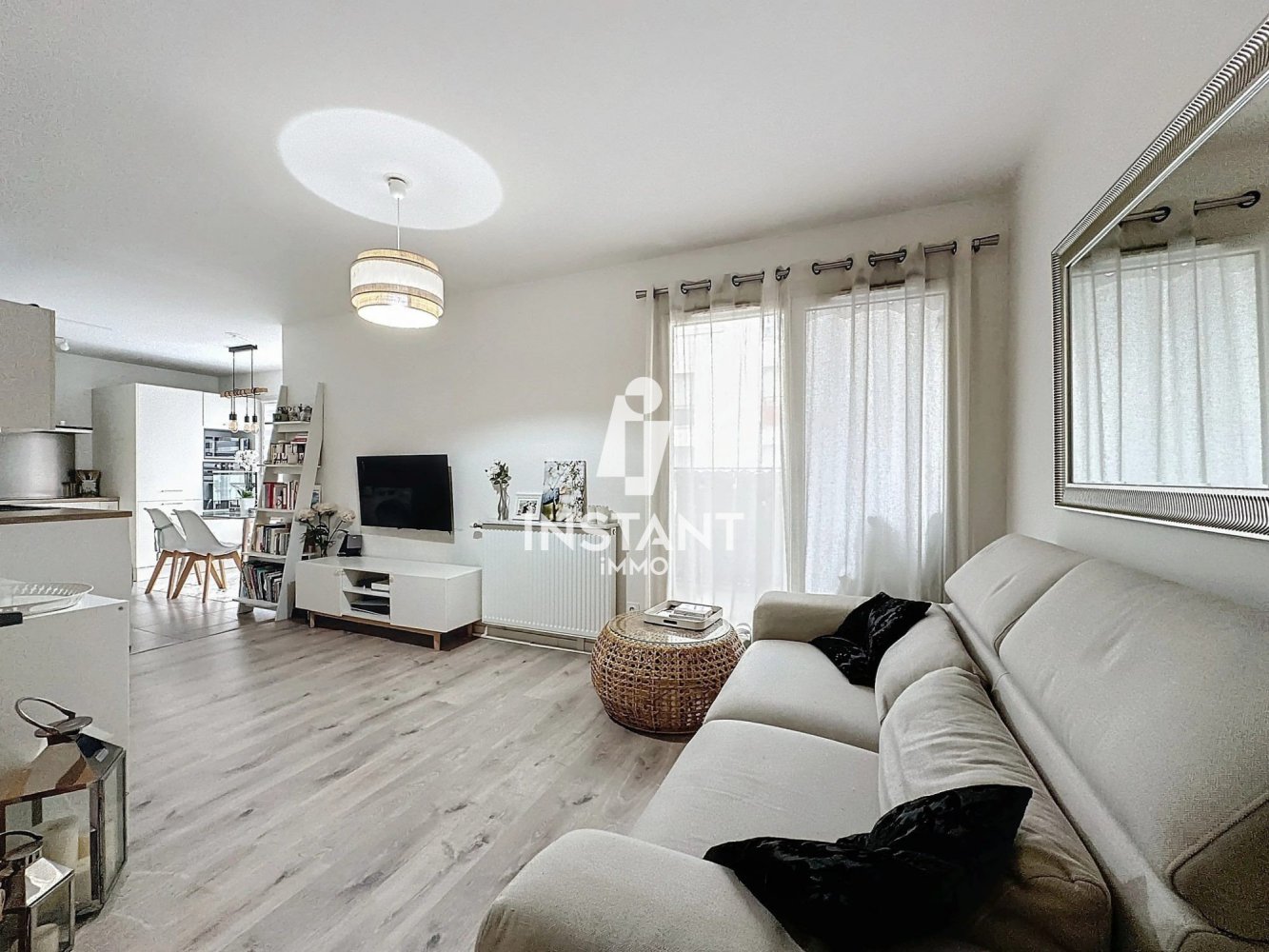 2 bedrooms Duplex in Alfortville, France No. 170416