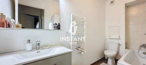 2 bedrooms Duplex in Alfortville, France No. 170416 11