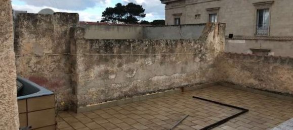 6 rooms Apartment in Marsala, Italy No. 119517 14