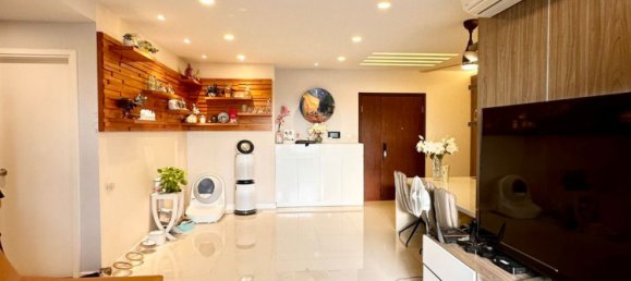 2 bedrooms Apartment in District 7, Vietnam No. 17650 2