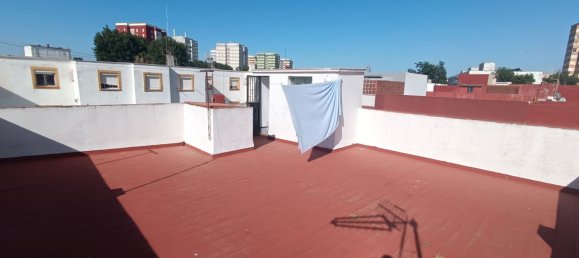 3 Schlafzimmer Stadthaus in La Linea de la Concepcion, Spain, Nr. 164698 11