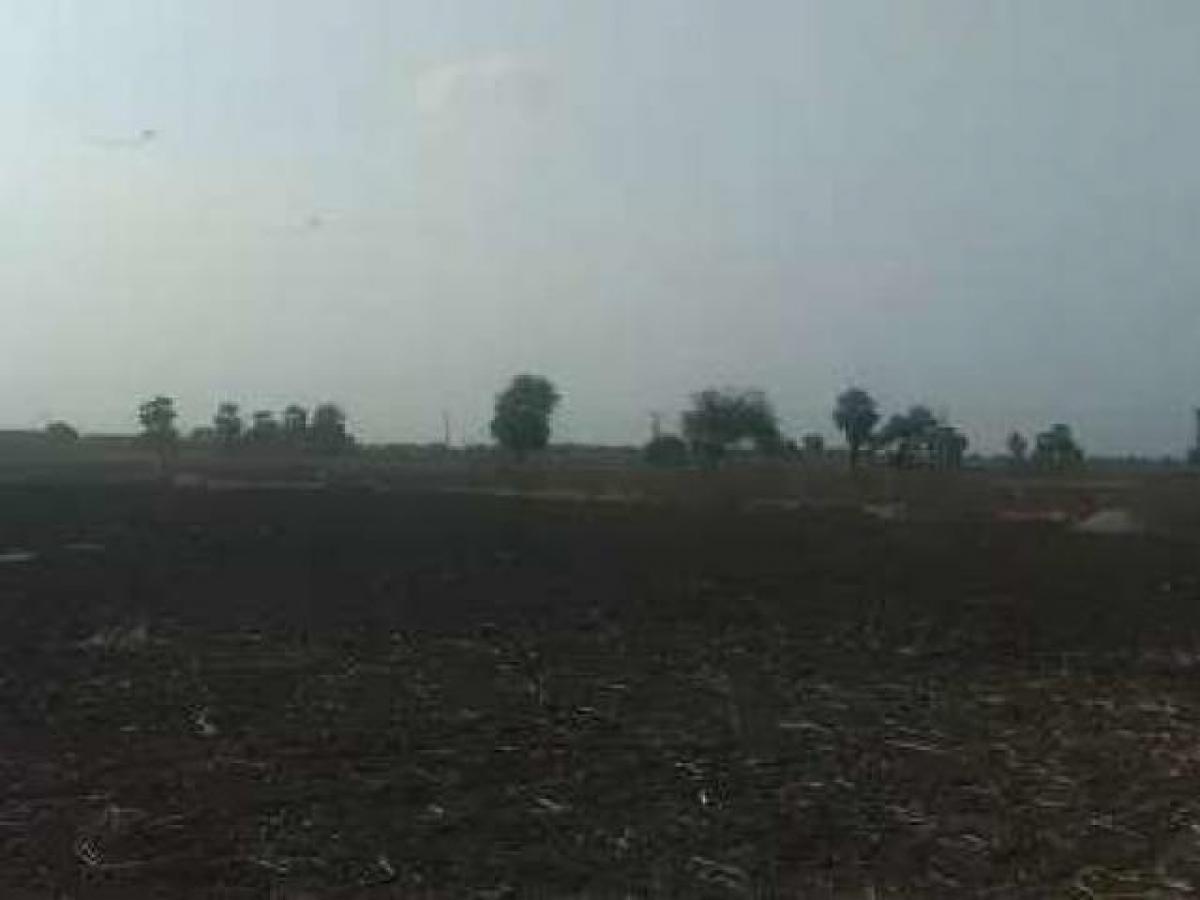 Grundstück in Guntur, India, Nr. 37500