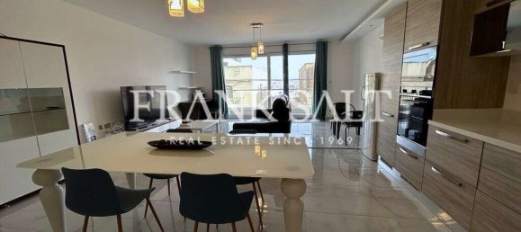 3 bedrooms Apartment in Saint Julian's, Malta No. 4960 8
