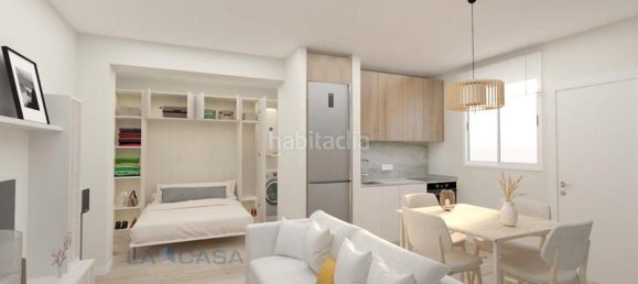 30m² Commercial property in Cornella De Llobregat, Spain No. 187608 3