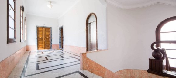 5-salle Bureau à Genoa, Italy No. 272128 27