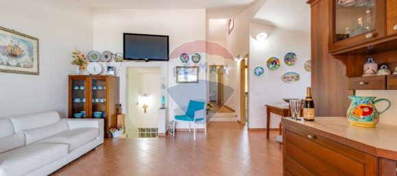 5 bedrooms Villa in Alcamo, Italy No. 352153 16