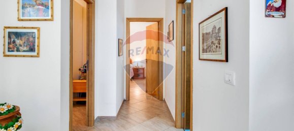 5 bedrooms Villa in Alcamo, Italy No. 352153 18