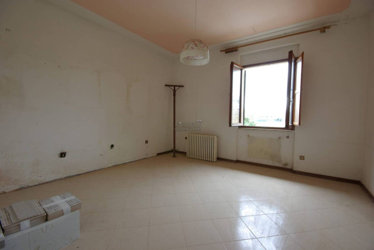Apartamento T2 em Sansepolcro, Italy N.º 228337