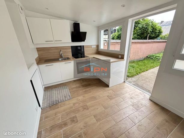 Дом с 3 спальнями в Соттевиль-ле-Руан, Франция № 315604