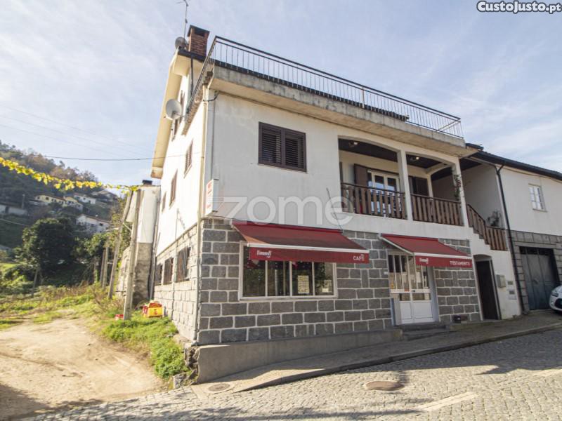 Casa de 2 dormitorios en Parada de Bouro, Portugal No. 32290