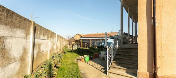 3 rooms Villa in Palestro, Italy No. 131418 23