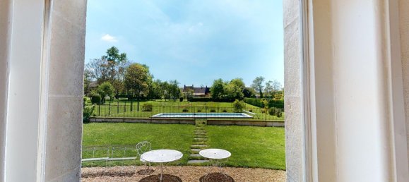 6 bedrooms Castles in Indre-et-Loire, France No. 63036 2