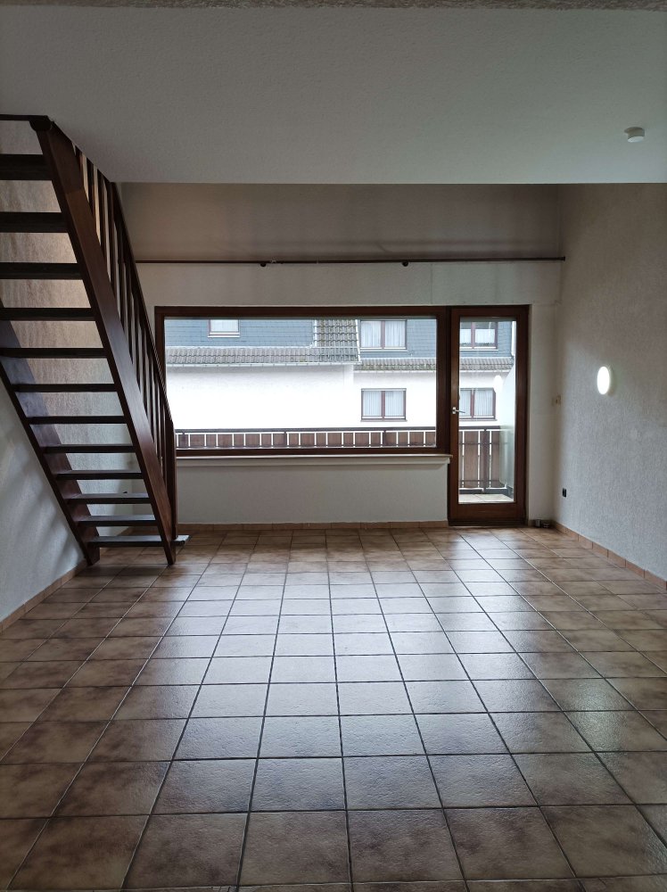 Dúplex de 4 habitaciónes en Markischer, Germany No. 208701