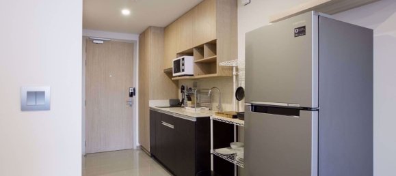 Apartamento com 1 quarto em condomínio em Ratchathewi, Thailand N.º 9904 2