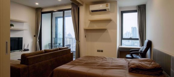 Apartamento com 1 quarto em condomínio em Ratchathewi, Thailand N.º 9904 4