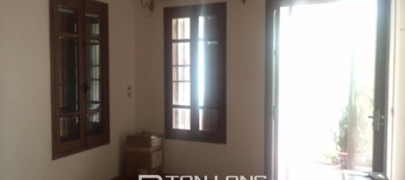 Villa de 3 dormitorios en Tay Ho, Vietnam No. 1948 6