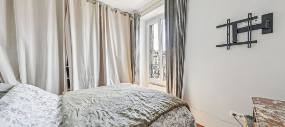 2 bedrooms Apartment in Paris, France No. 295025 3