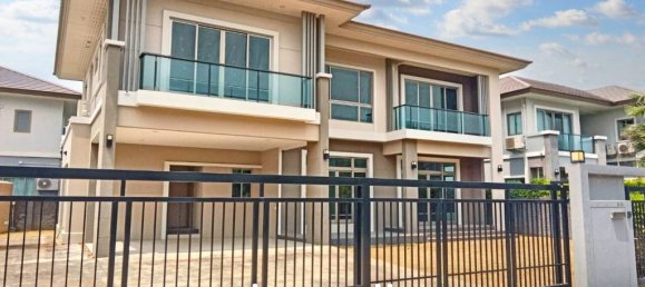 4 bedrooms Cafe / restaurant in Saphan Sung, Thailand No. 23433 2