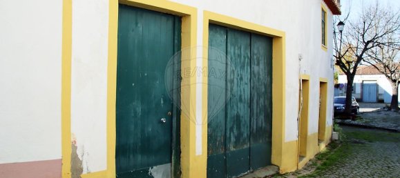 3 bedrooms House in Sao Joao da Pesqueira, Portugal No. 185836 10