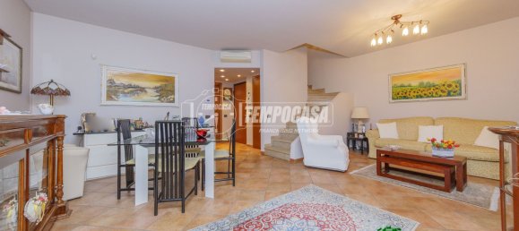 4 rooms Villa in Noviglio, Italy No. 139766 14