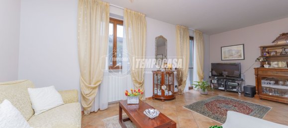 4 rooms Villa in Noviglio, Italy No. 139766 16