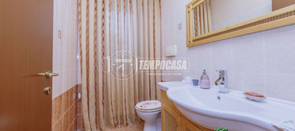 4 rooms Villa in Noviglio, Italy No. 139766 7
