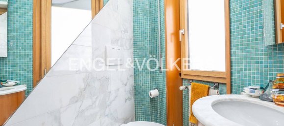 3 bedrooms Apartment in Rome, Italy No. 59666 7