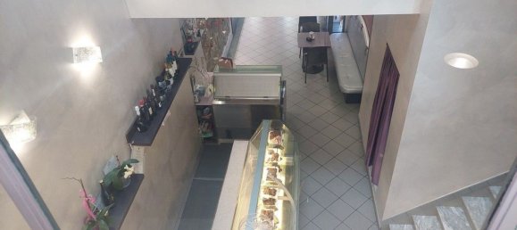  عقار تجاري في Arezzo, Italy 220متر مربع رقم 207094 26