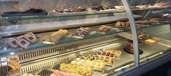  عقار تجاري في Arezzo, Italy 220متر مربع رقم 207094 13