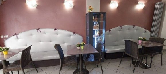  عقار تجاري في Arezzo, Italy 220متر مربع رقم 207094 19