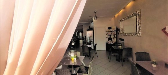  عقار تجاري في Arezzo, Italy 220متر مربع رقم 207094 10