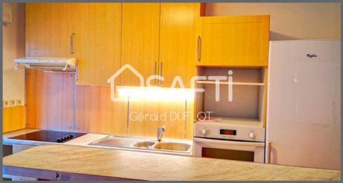 2 bedrooms Apartment in Longjumeau, France No. 29488