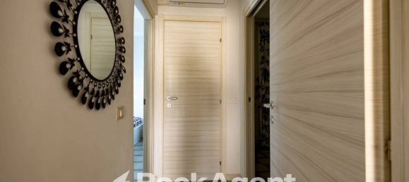 3 bedrooms Apartment in Stalettì, Italy No. 297645 4