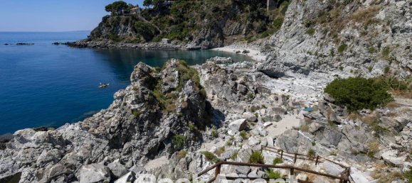 3 bedrooms Apartment in Stalettì, Italy No. 297645 15