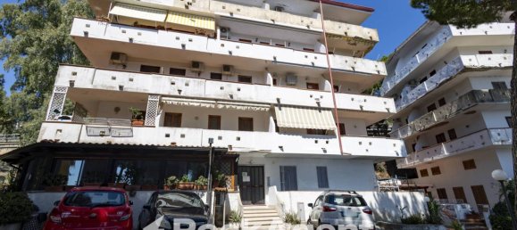 3 bedrooms Apartment in Stalettì, Italy No. 297645 19